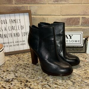 Tory Burch Lanny 110mm Bootie Black Leather Ankle boots